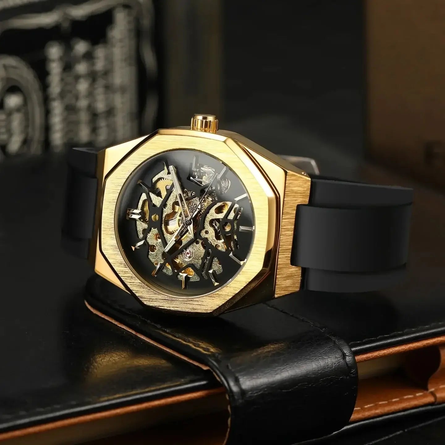 Relógio Masculino Dourado Modelo MT-01 Gold